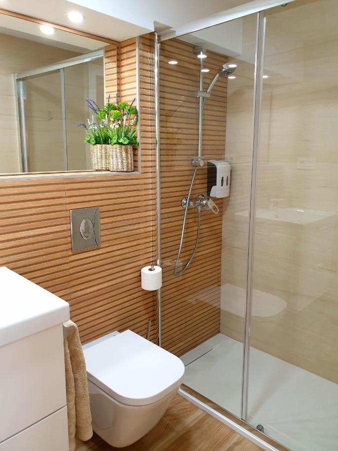 Road Sierra 95 Habitacion Privada Con Bano Y Zona De Cocina Granada Eksteriør bilde