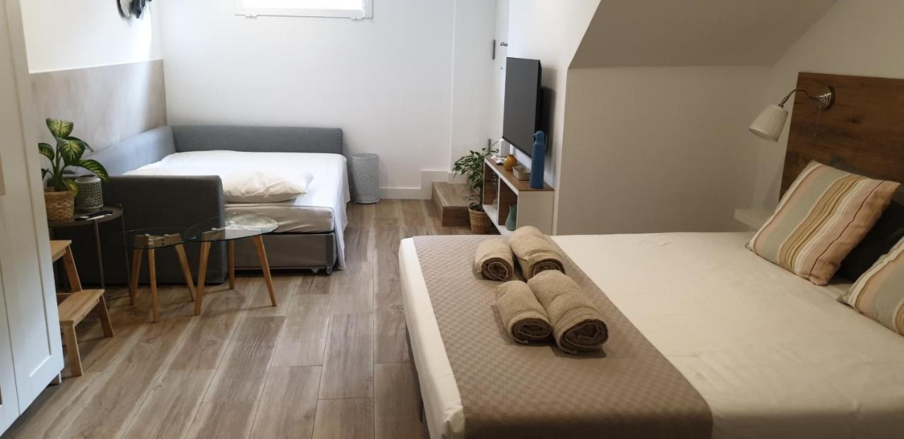 Road Sierra 95 Habitacion Privada Con Bano Y Zona De Cocina Granada Eksteriør bilde